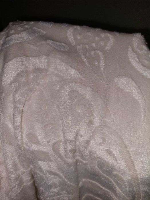 Lenjerie de pat 4 piese, , pătură/curvertură Jaquard Ivoar Embosat