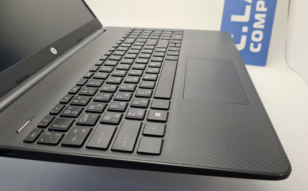 HP 15S-FQ2004NU  Ryzen 7 4700U/8GB/256SSD/FHD