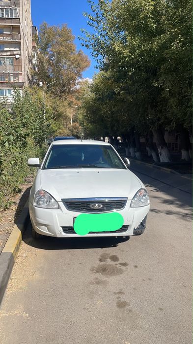 Продам приору 13 года