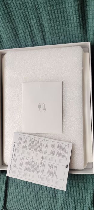 Husă cu tastatură pentru iPad Air