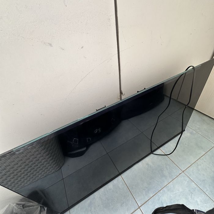 Телевизор б/у Yasin