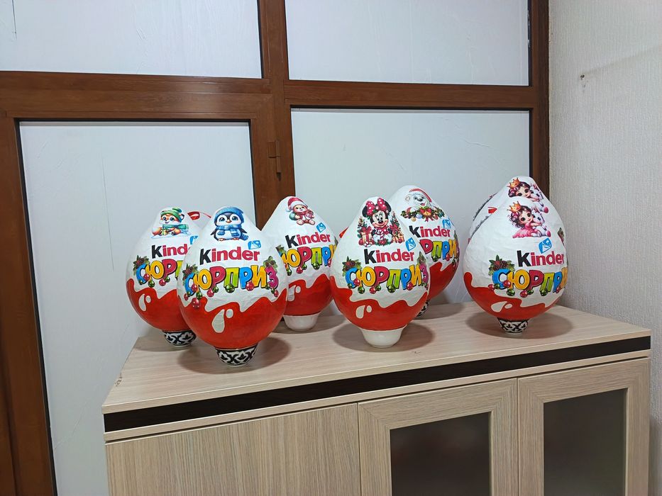 Новогодний киндер сюрприз