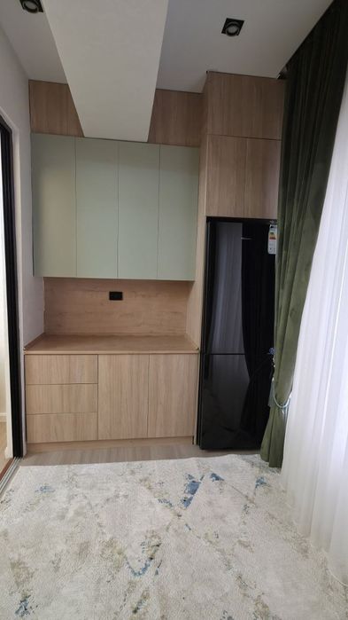 Продам 3/3/7 Махтумкули Жк Пойтахт