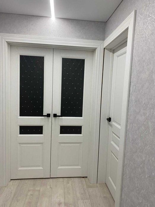 Установка дверей.