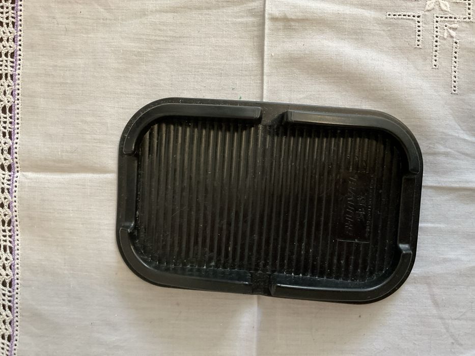 Suport din cauciuc auto,suruburi,holsuruburi,foarfeca,suruburi fixare
