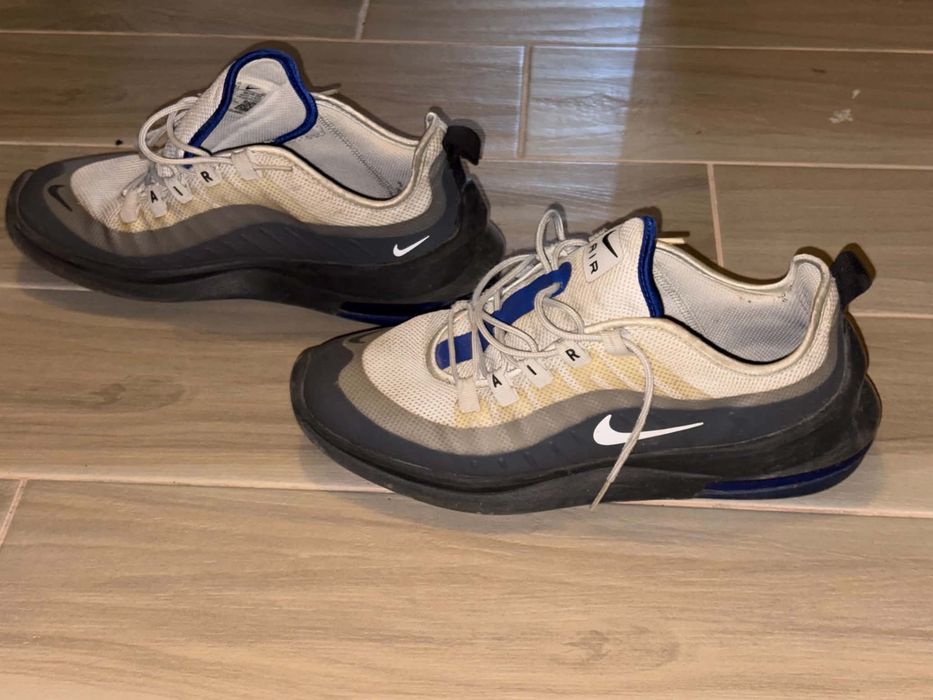 Adidași Nike Air Max Axis