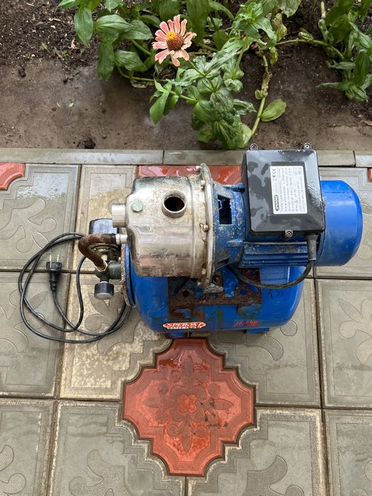 Продам 2 насоса.