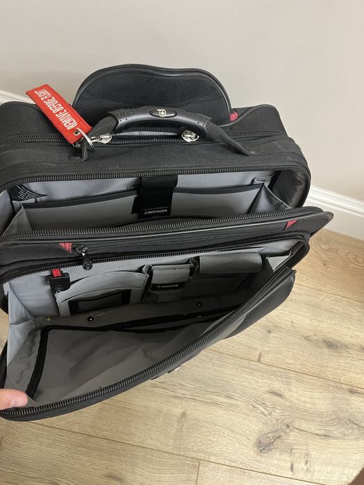 Чемодан Wenger оригинал