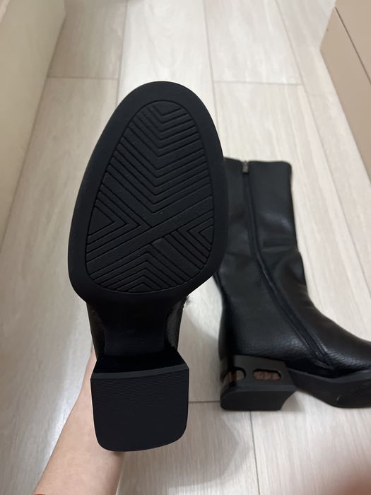 Новый обувь,размер 38,