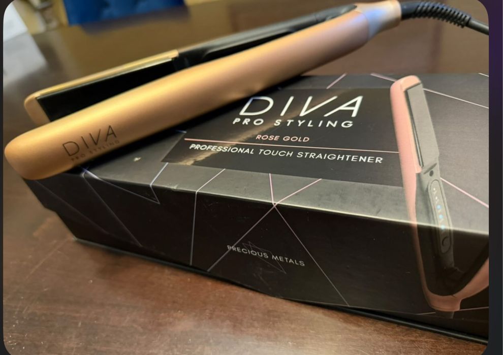 Преса за коса Diva