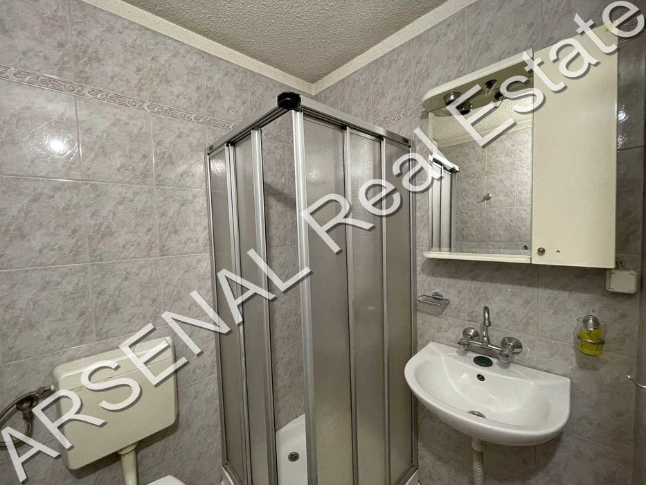 Дава се под наем Двустаен апартамент в София, Център - 90 кв.м за 550 € - Снимка #4