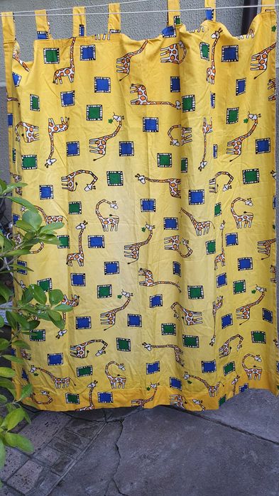 Завеси за детска стая / Декоративна завеса