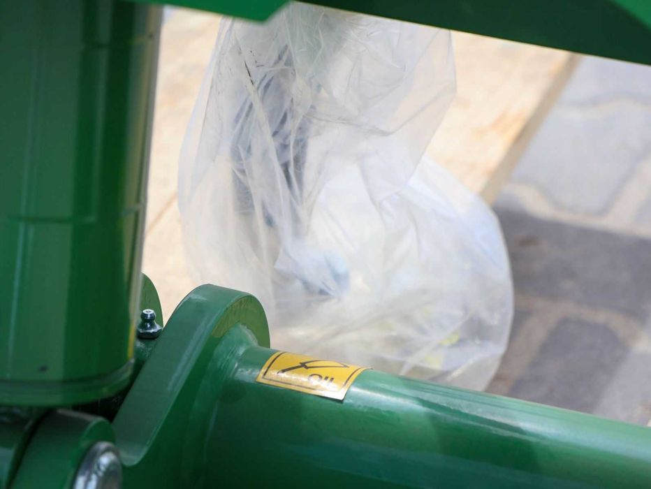 Montură frontală (prindere frontală) pentru tractor - Piese de schimb