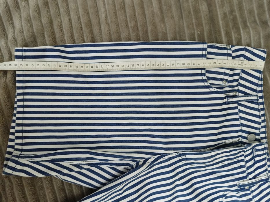 Шорты новые джинсовые 46 - 48 р