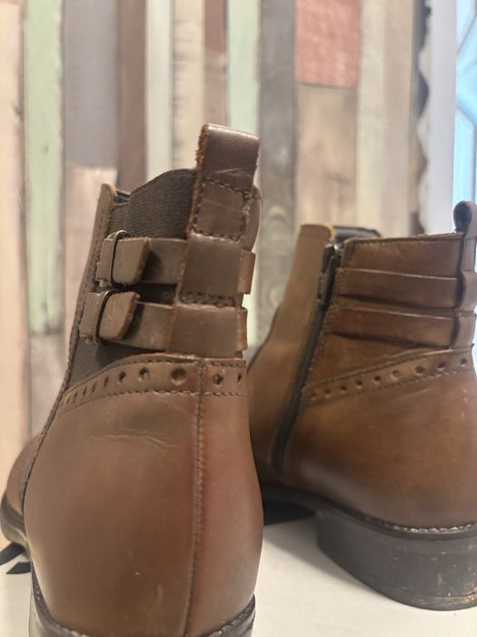 Дамски кожени боти