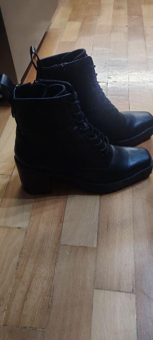 Зимни боти от Mercari