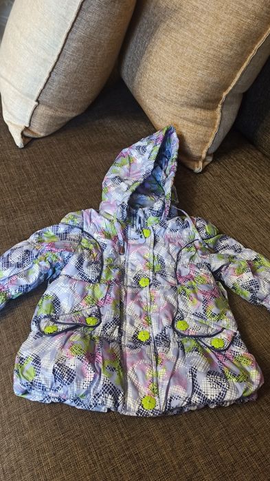 Продам куртку+ джинсы утеплённые для девочки