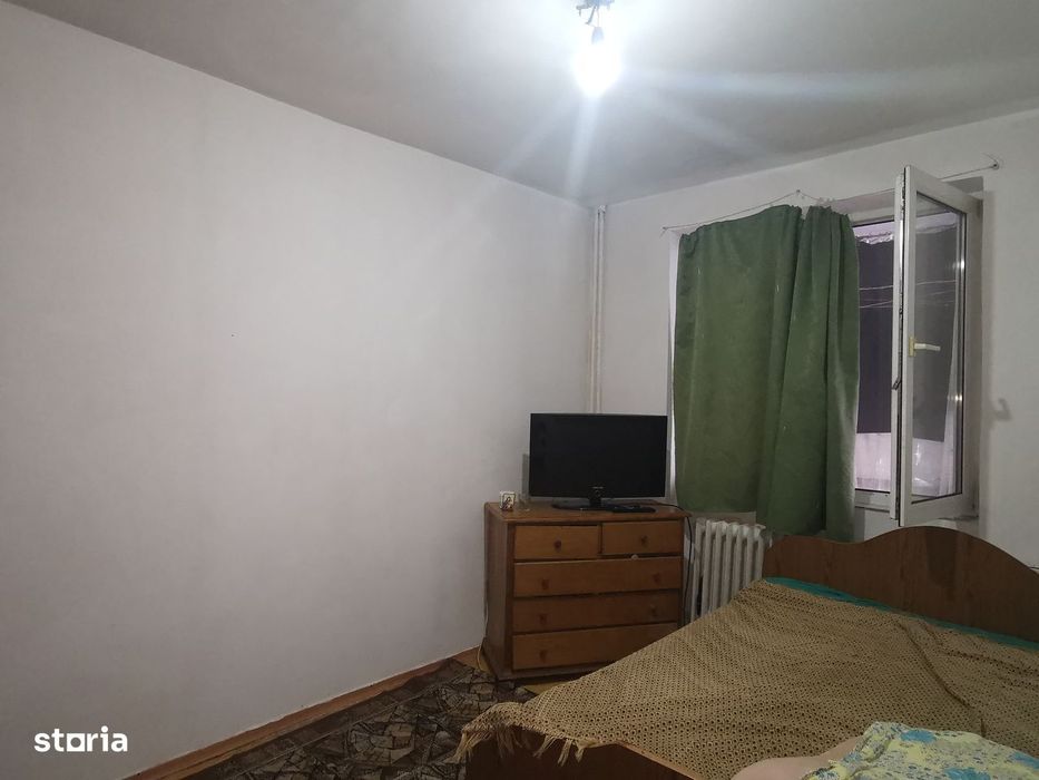 Apartament 3 camere str.Imparat Traian