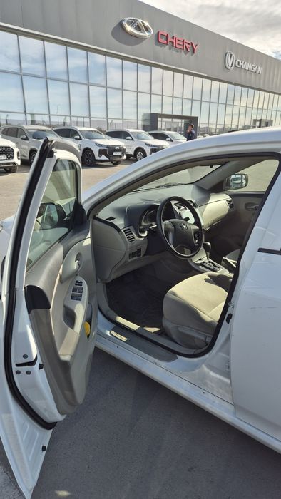 Автомобиль Toyota corolla