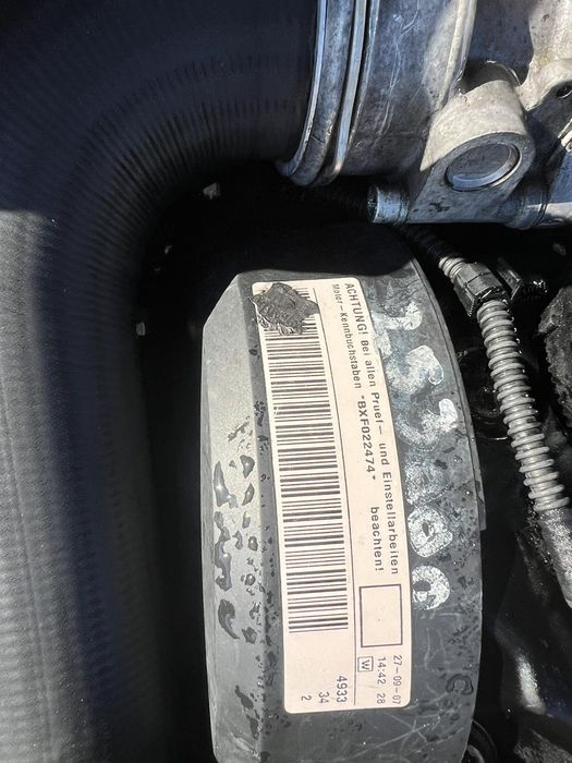 VW Golf 52006г код на мотора BXF