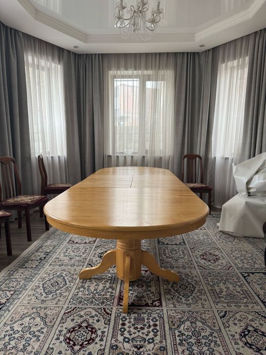 Стол  из дерево