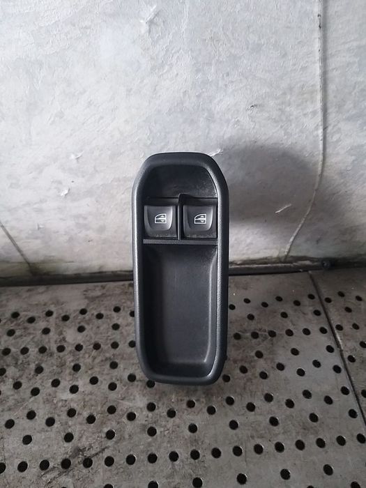 Butoane geamuri electrice stanga fata renault express 2022 809619758r 254112588r