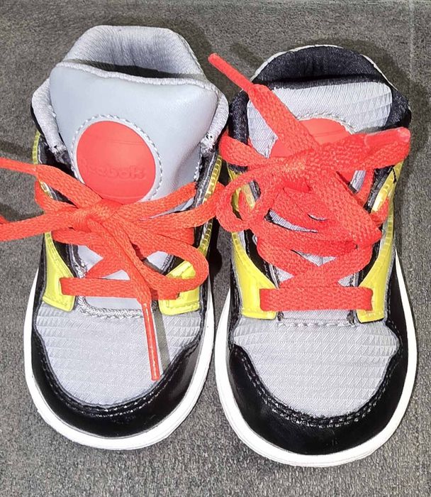 Оригинални маратонки 19,5