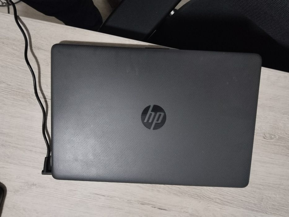 Продаётся Ноутбук HP 250 G9 I5-Процессор Core i5-