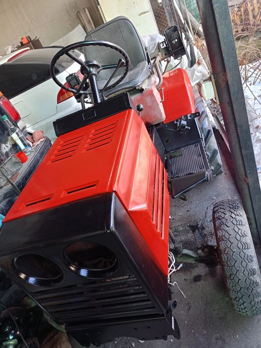 Советский минитрактор ХТЗ т010