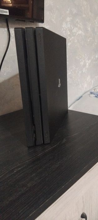 Ps4 pro взломанная(прошитая)