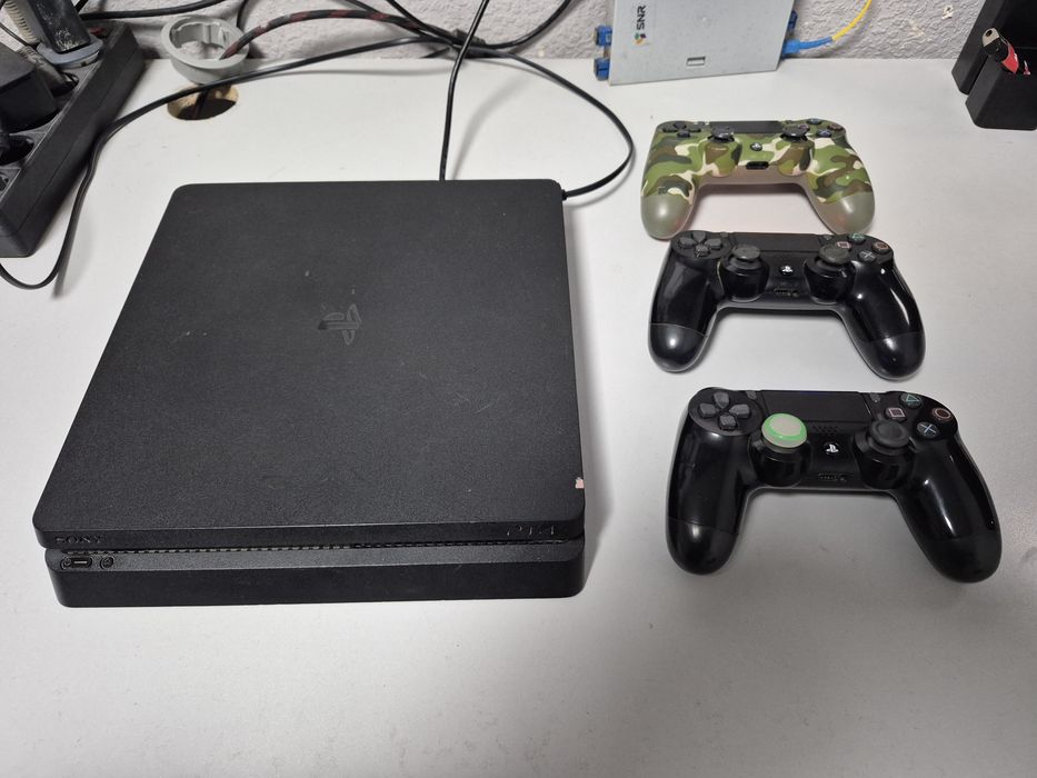 Прошитая Playstation 4 Slim
