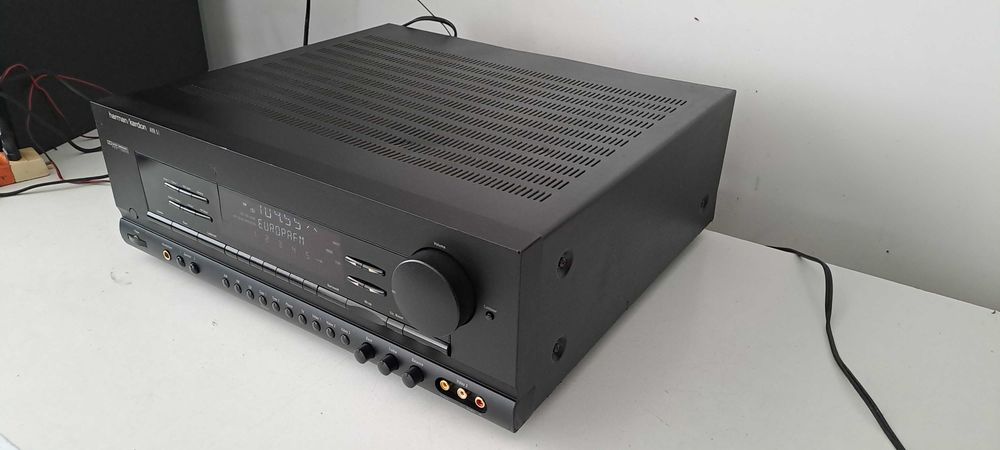 Amplituner Harman Kardon AVR 51 – Receiver High Current – Phono – RDS – Masiv 680W