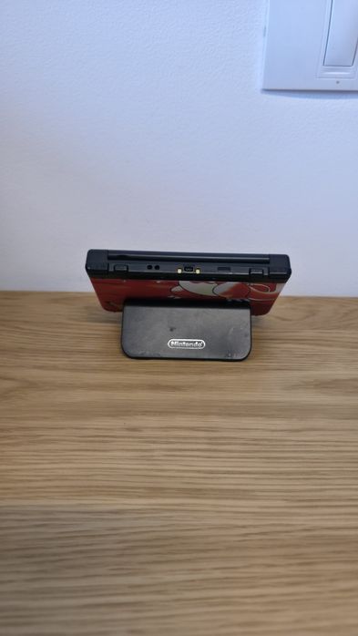 New Nintendo 3DS, Modat,2000 jocuri, 21-în-1, gata de jo
