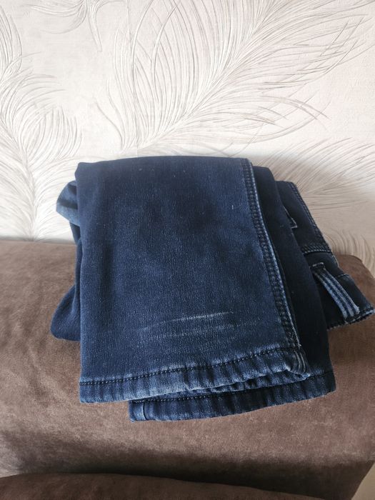 Продам джинсы б/у