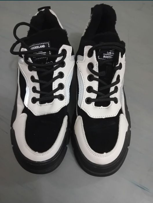 Женская обувь кроссовки и мокасины зимняя/осенняя