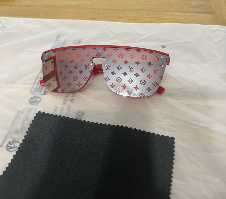 Ochelari De Soare Louis Vuitton Monogram Rosii Unisex