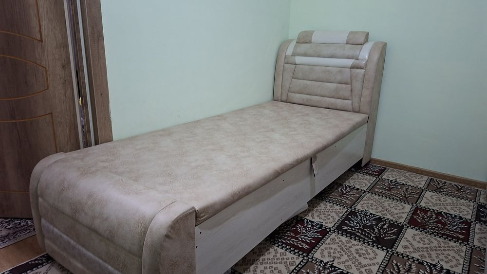 Yangi 2 ta panda divan srochno sotiladi