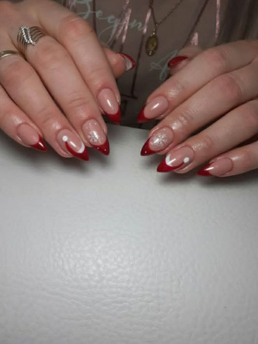 Маникюр наращивание ногтей