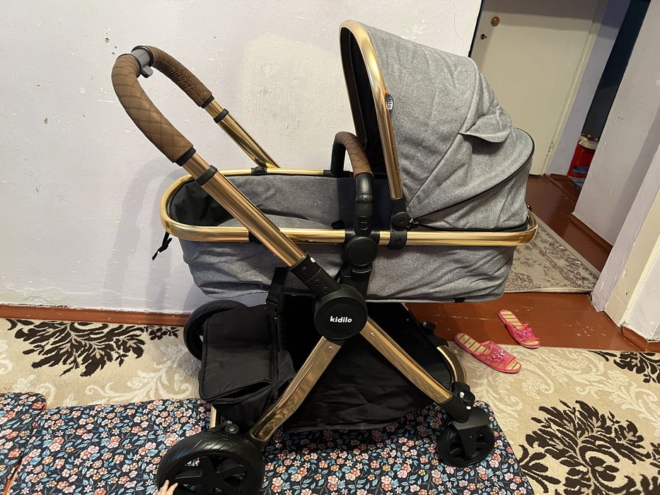 Коляска детская и автокресло