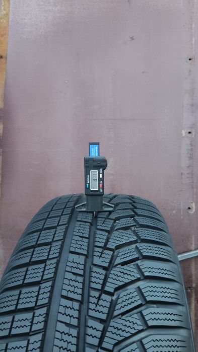 1брой. зимна гума 225/55/18 Hankook Winter Icept Evo2, SUV
dot22