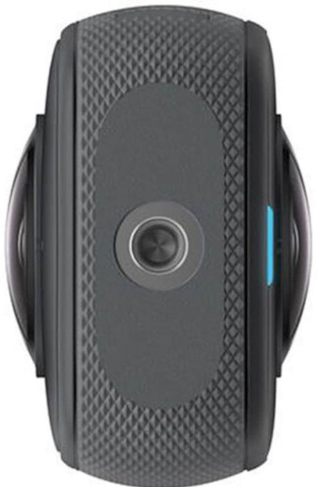 Екшън камера insta360 x3