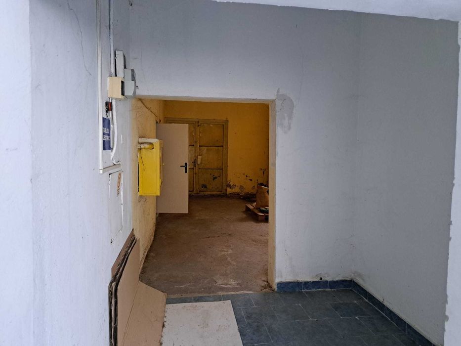 Spatiu comercial