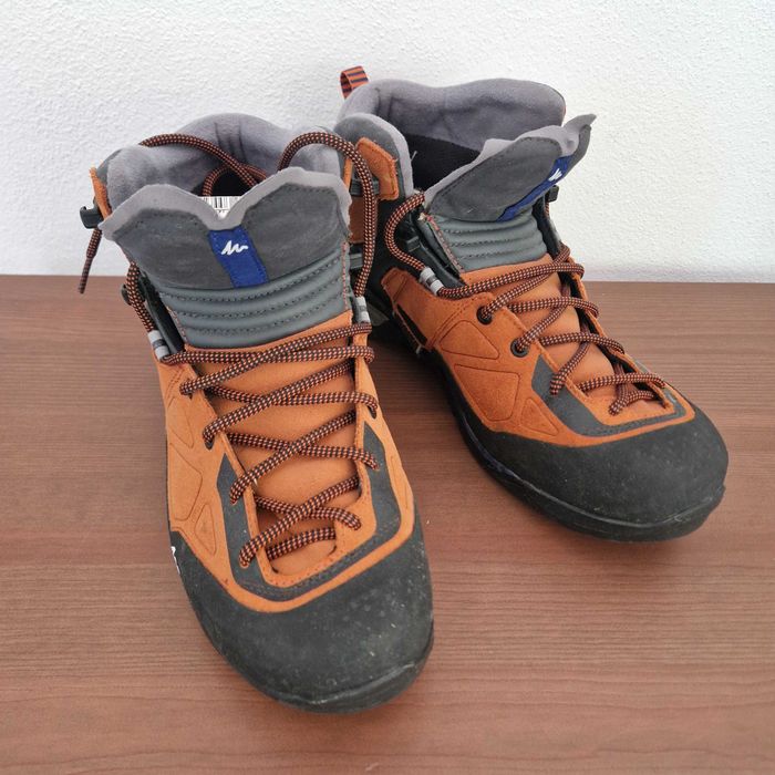 Bocanci drumetie Quechua Forclaz 700, marimea 42