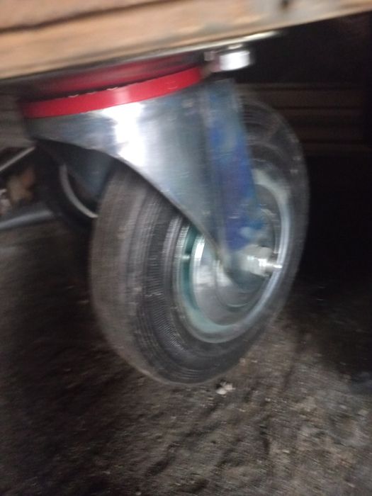 Колеса поворотные