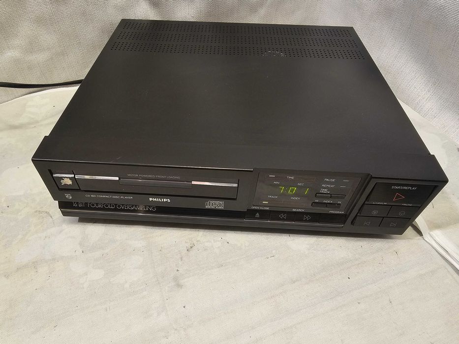 Vintage Philips CD 160 16bit oversampling TDA1541