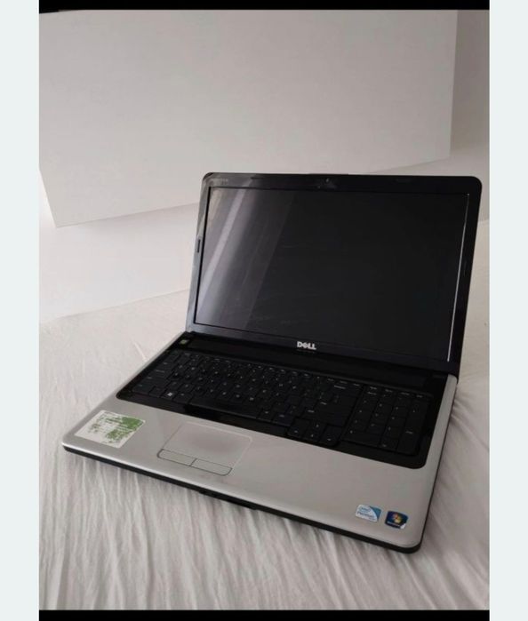 Laptop Dell Inspiron 1750
