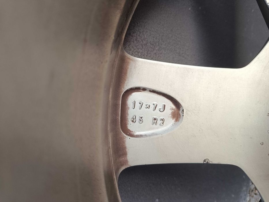 ОРИГИНАЛНИ джанти 17 ' цола 5x114,3 TOYOTA RAV 4 / ТОЙОТА РАВ 4 ET45 7j