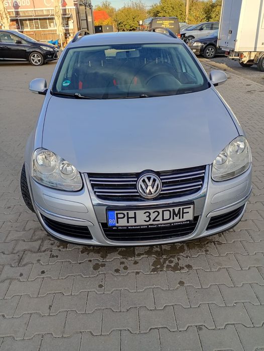 Vând Volkswagen golf 5 break