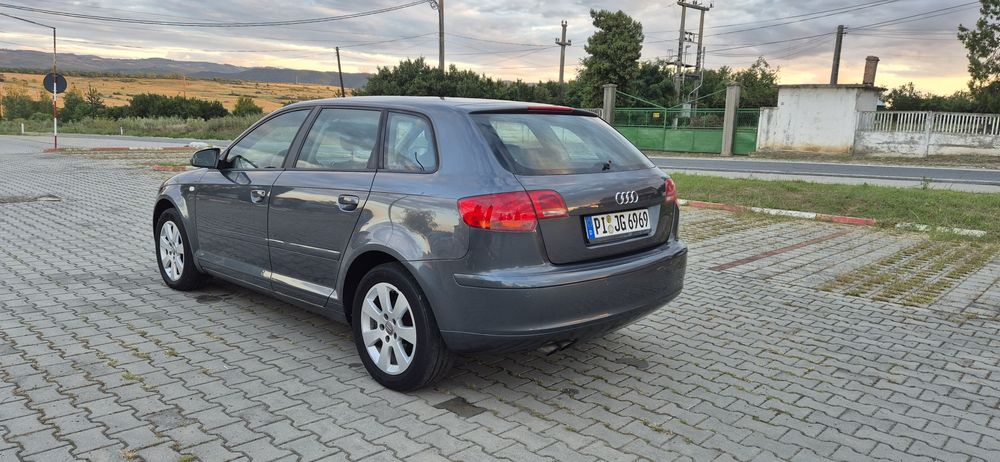 Vind audi a 3 2L 140 hp