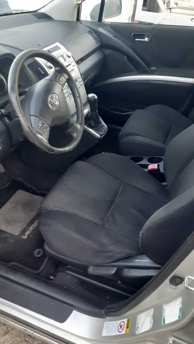 Тойота Корола Версо Toyota Korola Verso 2004г. 1800куб. 129кс. БЕНЗИН НА ЧАСТИ